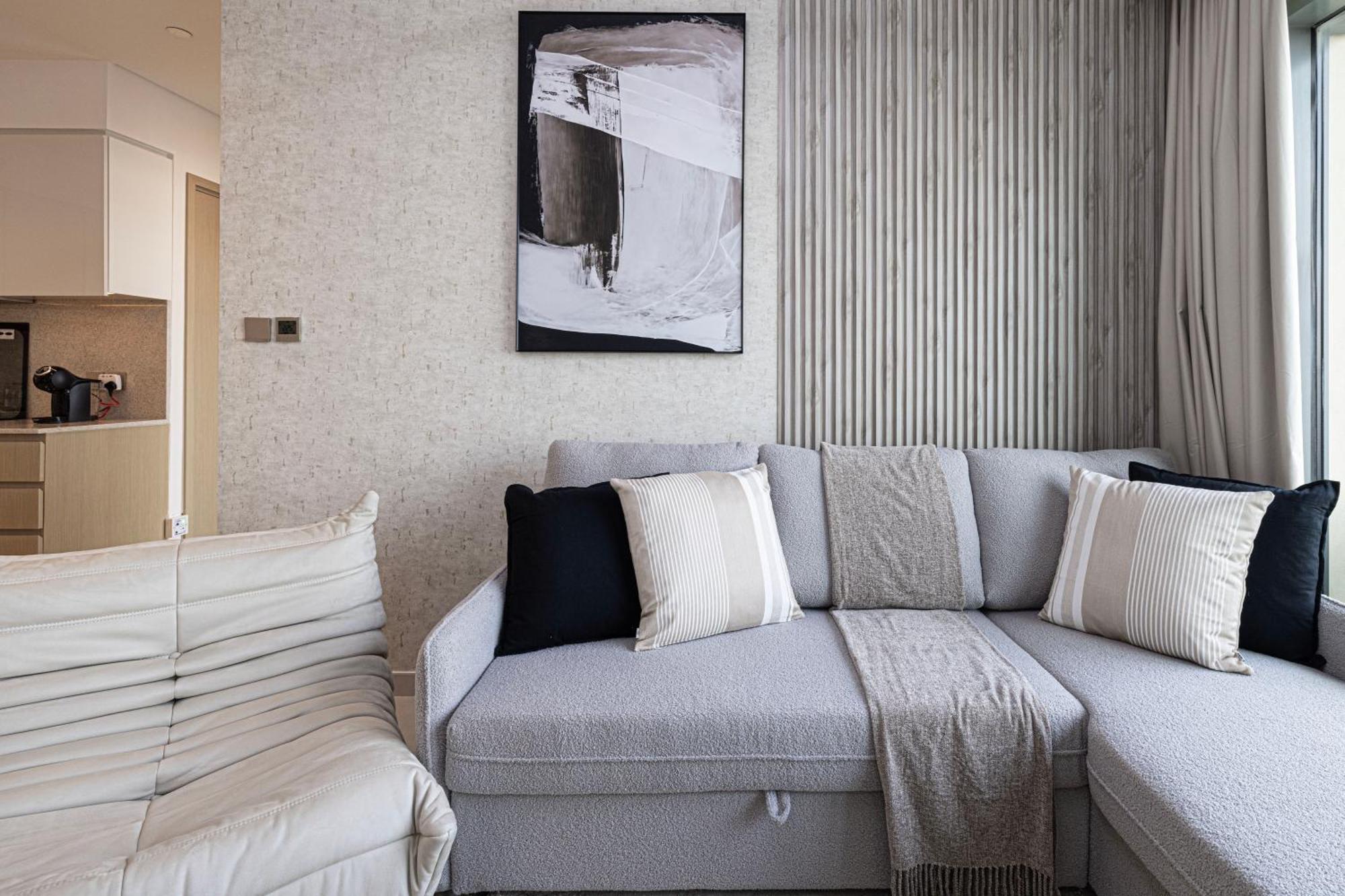 Smartstay At Burj Royale - Full Burj Khalifa View - Brand New Luxury Apartments 두바이 외부 사진